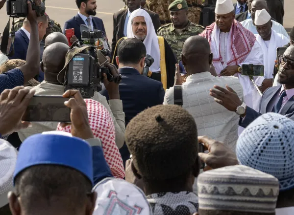 Led by His Excellency Sheikh Dr. Mohammed Al-issa  , Secretary-General of the Muslim World League (MWL), the MWL delegation has arrived in the Republic of Guinea-Bissau.