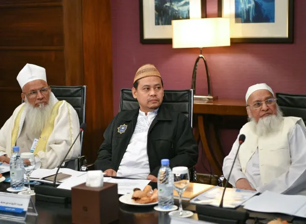 جانب من اجتماع المجلس العالمي لشيوخ الإقراء في العالم الإسلامي