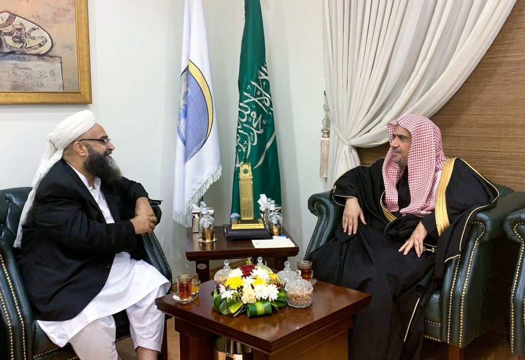 Le D.Mohammad Alissa a reçu le président du conseil des savants du Pakistan cheikh Tahar Mahmoud Elhachrafi pour une rencontre qui a porté sur des sujets d’intérêt commun.