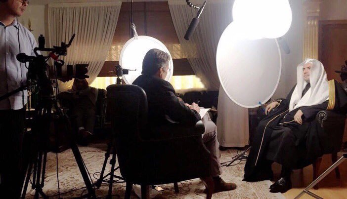 Le SG lors d'un interview prolongé pour le programme "Frontline" de la chaine américaine PBS ce matin dans son bureau de Ryadh.
