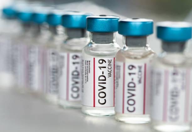 La désinformation est un obstacle à la réussite du déploiement du vaccin contre la COVID-19.