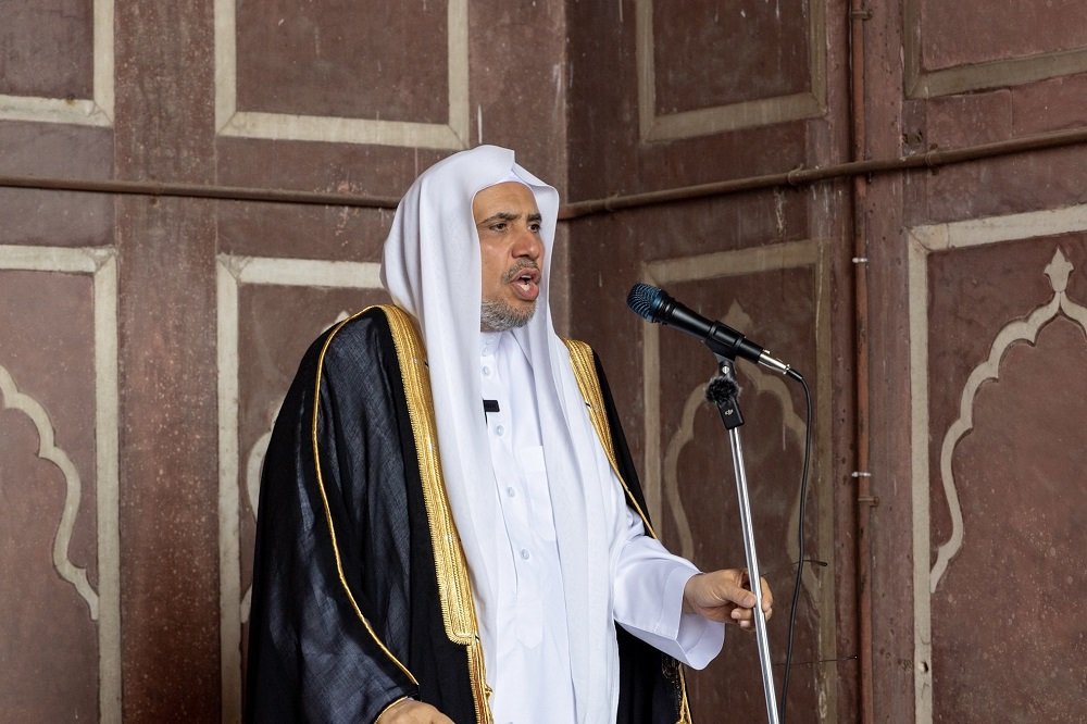 سیکرٹری جنرل اور چیئرمین مسلم علماء کونسل شیخ ڈاکٹر محمد العیسی نے ہندوستانی دار الحکومت نئی دہلی کی جامع مسجد میں امامت وخطابت کے فرائض انجام دیئے