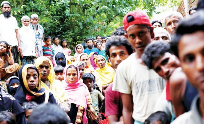 MWL runs programs to address the physical and psychological violence suffered by Rohingya refugees, including the provision of specialized care for orphans & widows