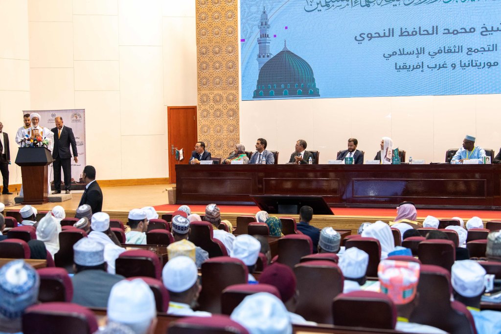 President of the African Scholars Forum, Sheikh Mohamed Al Hafiz Al Nahawi, Praises His Excellency Sheikh Dr. Mohammed Al-Issa